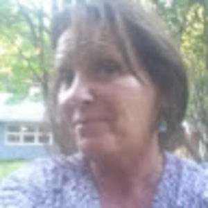 Meet your Posher, Claudia